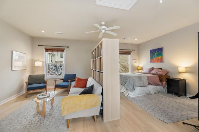 916 Nicholson Street, Houston, TX 77008