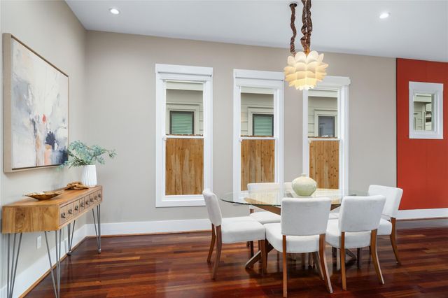 916 Nicholson Street, Houston, TX 77008