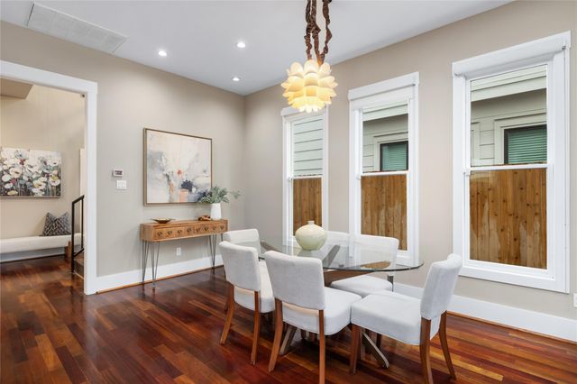 916 Nicholson Street, Houston, TX 77008