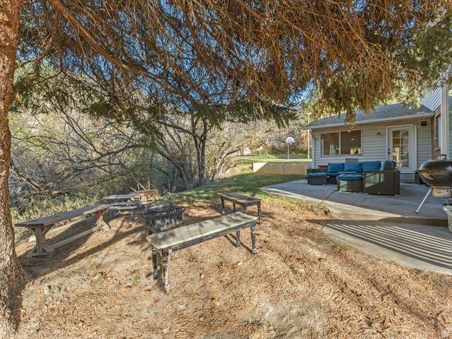1235 E 120 N, Pleasant Grove, UT 84062