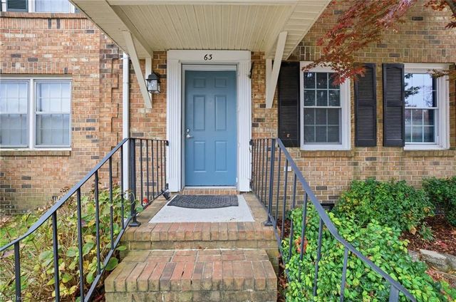 63 Charles Parish DR, Poquoson, VA 23662