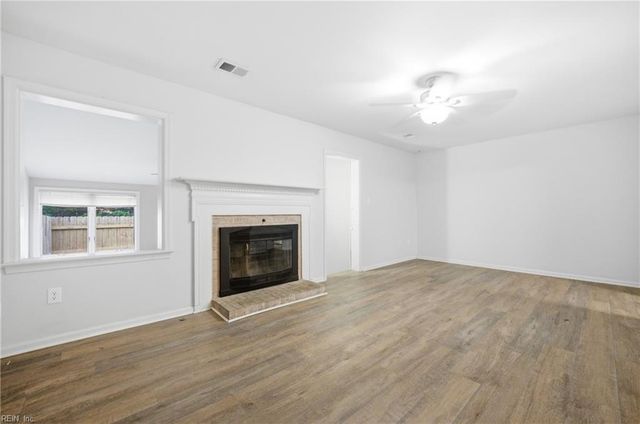 63 Charles Parish DR, Poquoson, VA 23662