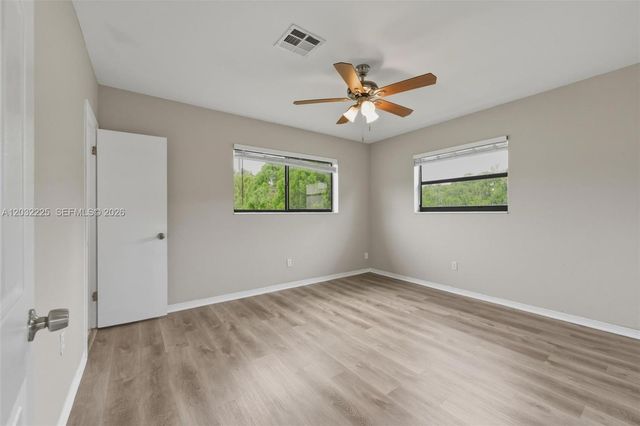 1432 NE 181st St, North Miami Beach, FL 33162