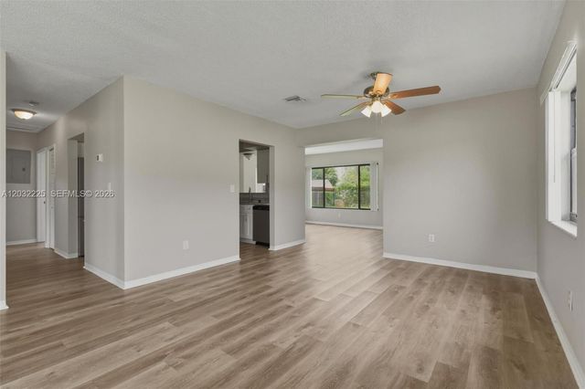 1432 NE 181st St, North Miami Beach, FL 33162