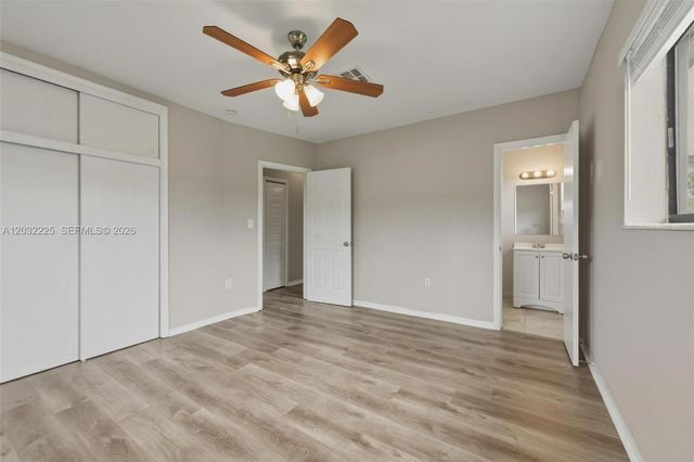 1432 NE 181st St, North Miami Beach, FL 33162