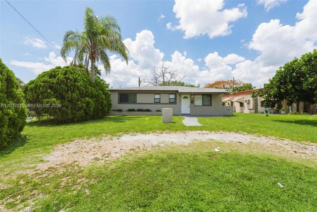 1432 NE 181st St, North Miami Beach, FL 33162
