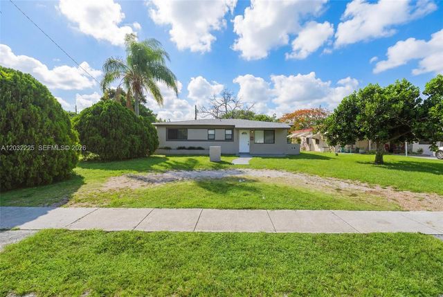 1432 NE 181st St, North Miami Beach, FL 33162