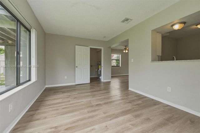 1432 NE 181st St, North Miami Beach, FL 33162
