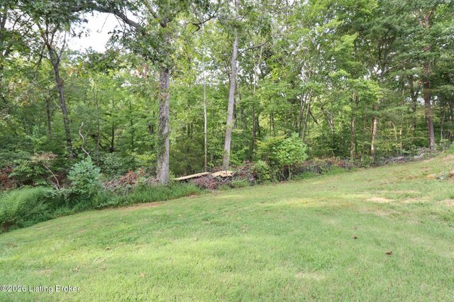 281 Buckman Hollow Rd, Shepherdsville, KY 40165