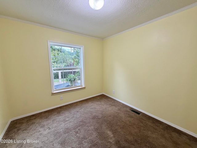 281 Buckman Hollow Rd, Shepherdsville, KY 40165