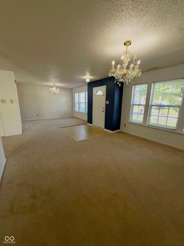 10605 Carrie Lane, Indianapolis, IN 46231