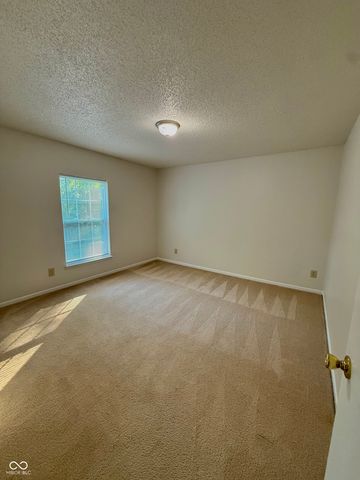10605 Carrie Lane, Indianapolis, IN 46231