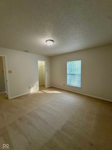 10605 Carrie Lane, Indianapolis, IN 46231