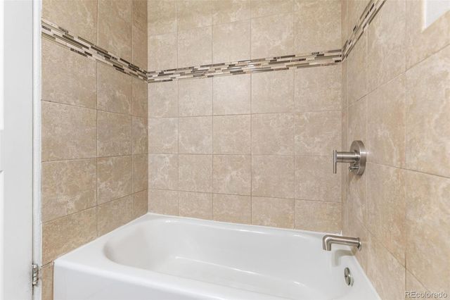 1260 N Logan Street, Denver, CO 80203