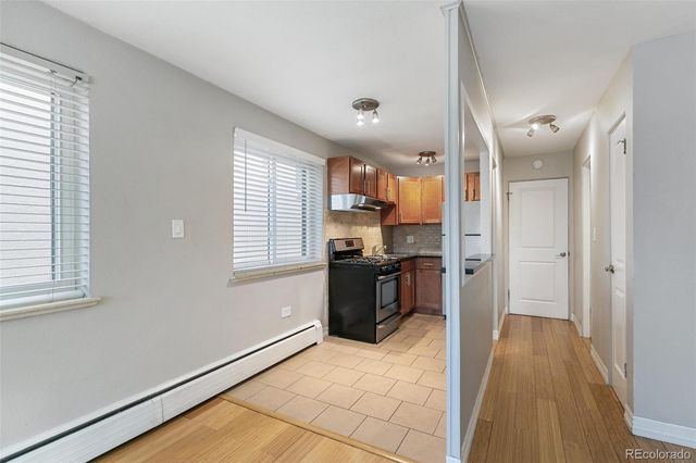 1260 N Logan Street, Denver, CO 80203