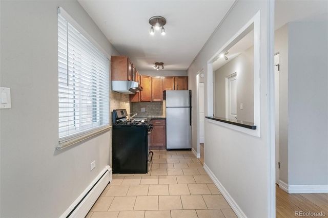 1260 N Logan Street, Denver, CO 80203