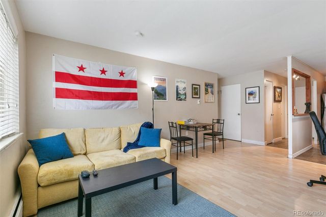1260 N Logan Street, Denver, CO 80203