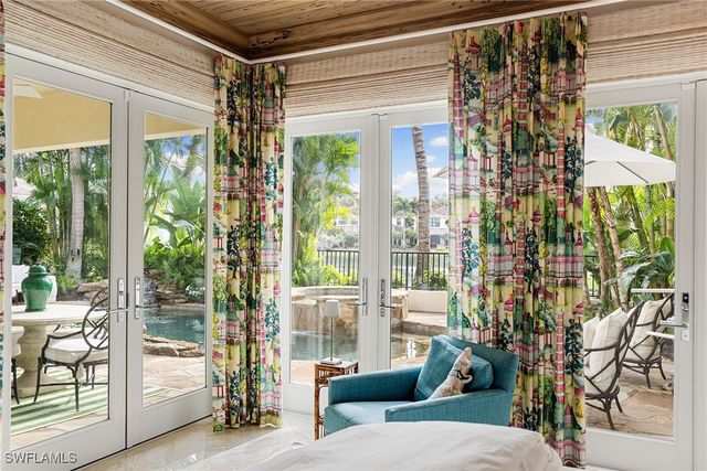 248 Point Salerno, Naples, FL 34108