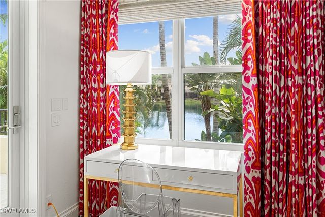 248 Point Salerno, Naples, FL 34108