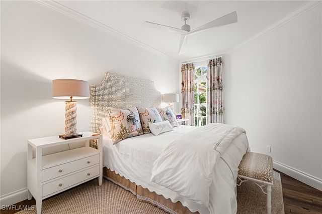 248 Point Salerno, Naples, FL 34108