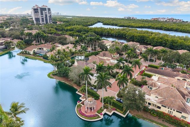 248 Point Salerno, Naples, FL 34108