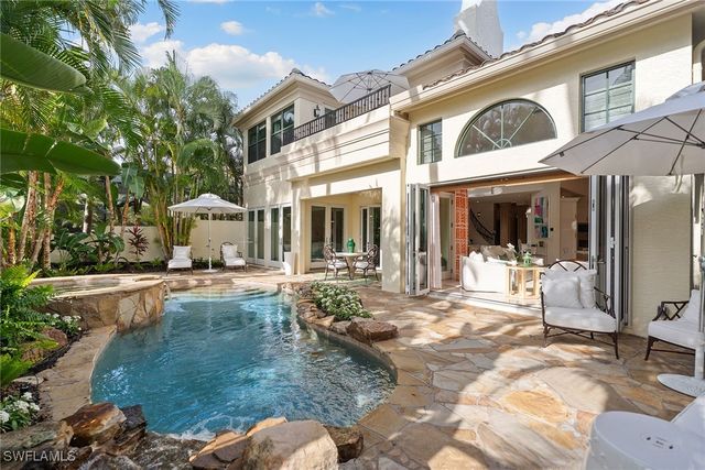 248 Point Salerno, Naples, FL 34108