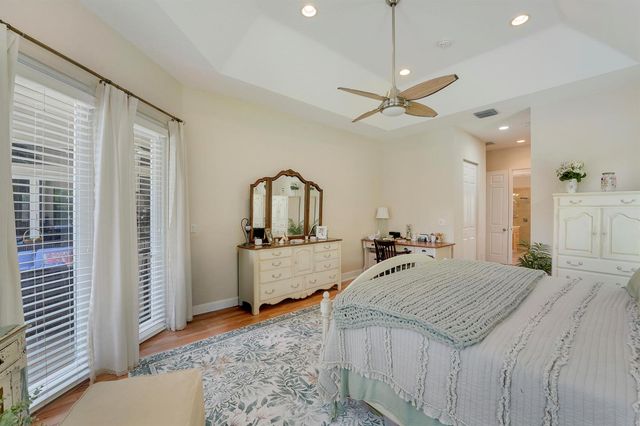 5835 Lago Del Sol Drive, Lake Worth, FL 33449