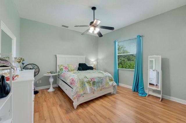 5835 Lago Del Sol Drive, Lake Worth, FL 33449