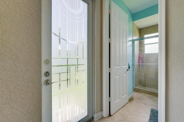 5835 Lago Del Sol Drive, Lake Worth, FL 33449