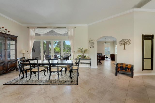 5835 Lago Del Sol Drive, Lake Worth, FL 33449