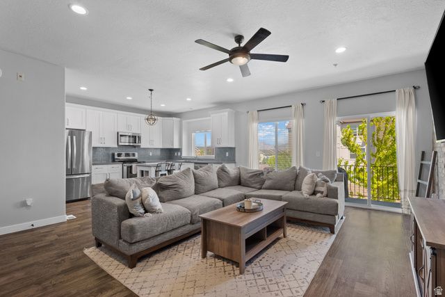 11956 S ELECTRA PEAK PL, Herriman, UT 84096