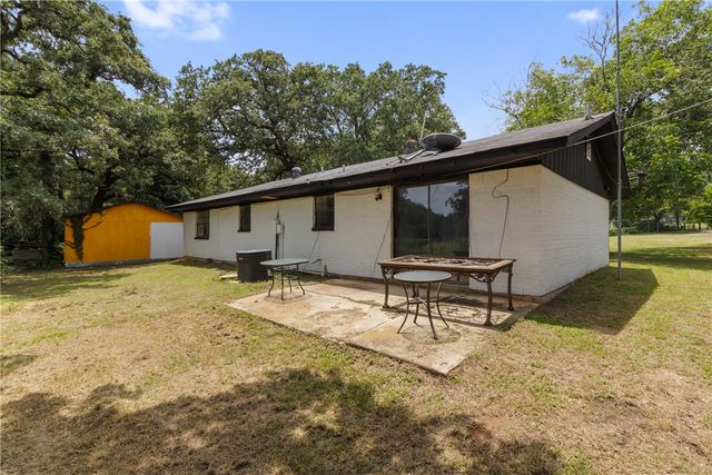 9623 County Road 324, Caldwell, TX 77836