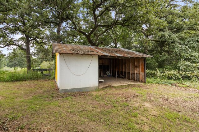 9623 County Road 324, Caldwell, TX 77836