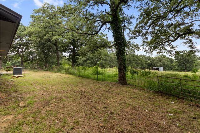 9623 County Road 324, Caldwell, TX 77836