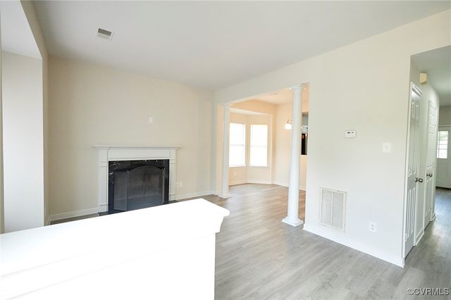 2926 Mary Beth Ln, Glen Allen, VA 23060