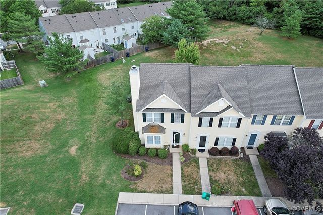 2926 Mary Beth Ln, Glen Allen, VA 23060