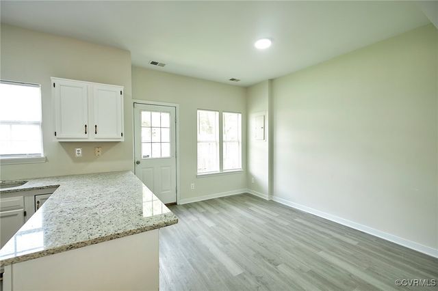 2926 Mary Beth Ln, Glen Allen, VA 23060