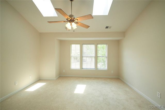 2926 Mary Beth Ln, Glen Allen, VA 23060