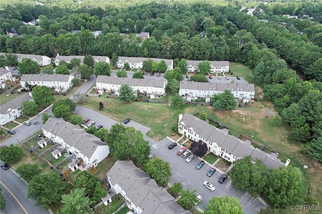 2926 Mary Beth Ln, Glen Allen, VA 23060