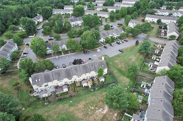 2926 Mary Beth Ln, Glen Allen, VA 23060