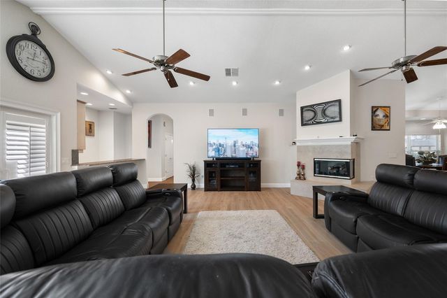 11939 PASCO TRAILS BOULEVARD, Spring Hill, FL 34610