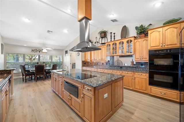 11939 PASCO TRAILS BOULEVARD, Spring Hill, FL 34610