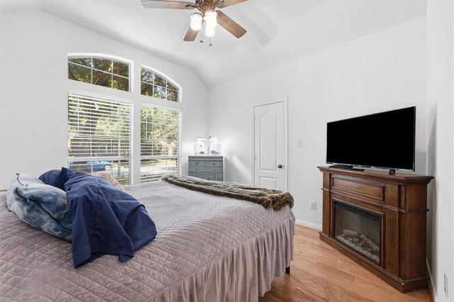 22117 Iron Knoll Drive, Kingwood, TX 77339