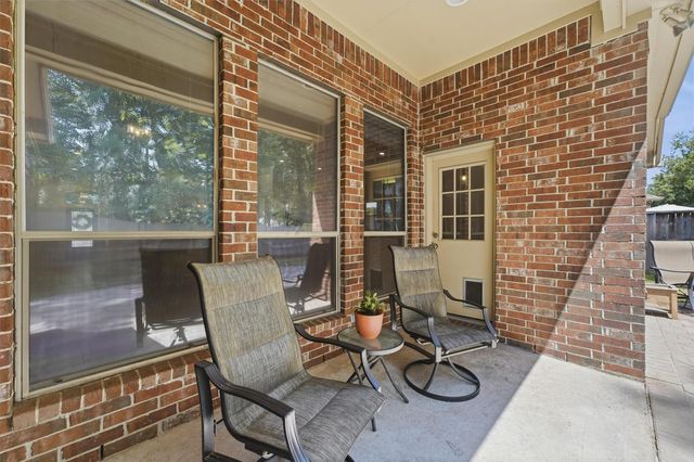 22117 Iron Knoll Drive, Kingwood, TX 77339