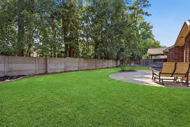 22117 Iron Knoll Drive, Kingwood, TX 77339