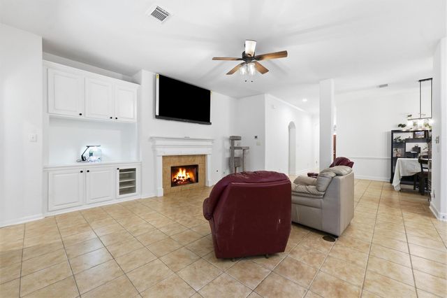 22117 Iron Knoll Drive, Kingwood, TX 77339