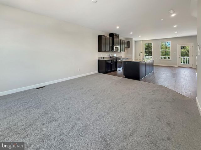 21 DOMENICA DR, Moorestown, NJ 08057