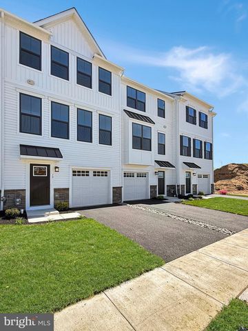 21 DOMENICA DR, Moorestown, NJ 08057