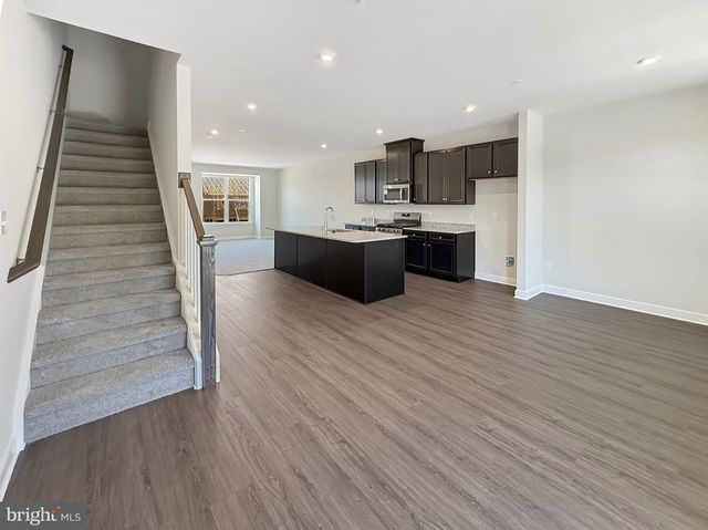 21 DOMENICA DR, Moorestown, NJ 08057