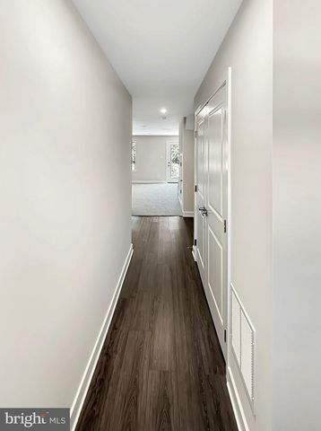 21 DOMENICA DR, Moorestown, NJ 08057